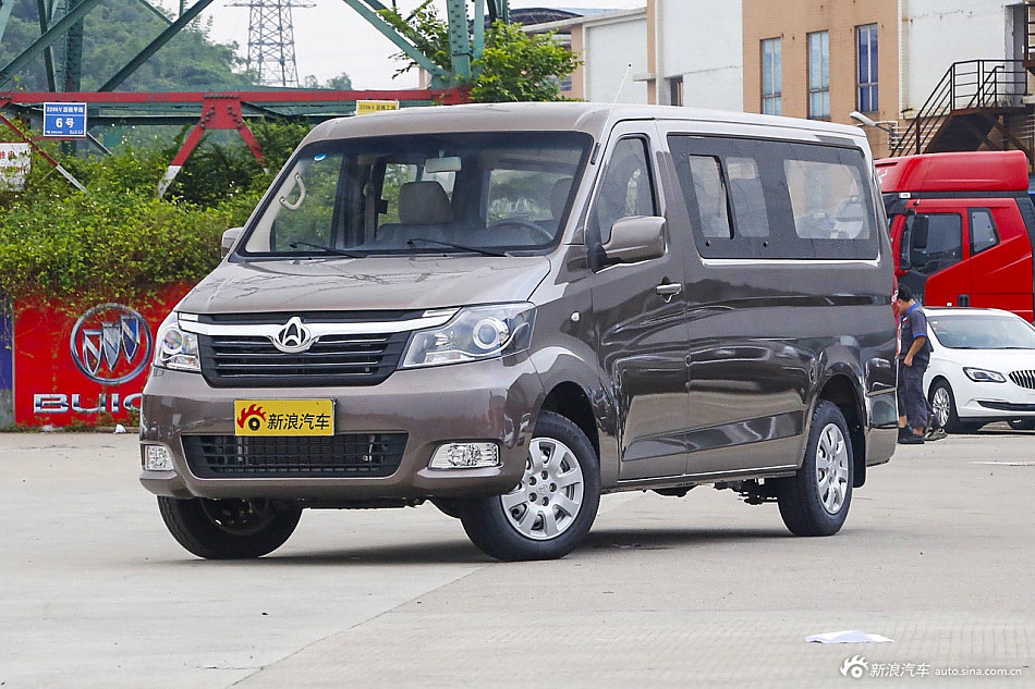 三亿体育官网|小小志愿者在行动——严陵社区假日志愿小分队(图3) 三亿体育手机版